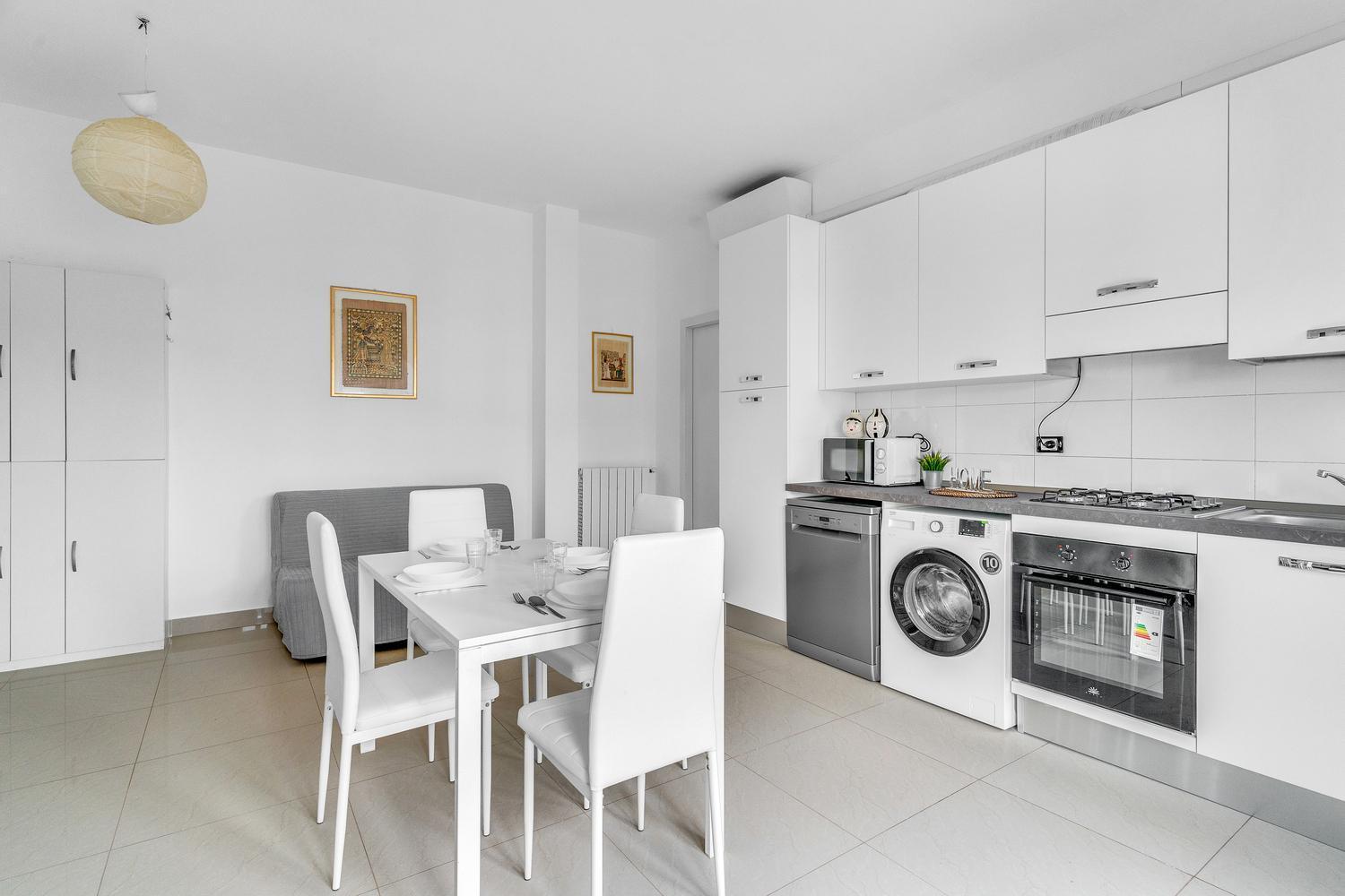 Rog27-Large Apartment With Transport Close To Home- Milan Exterior photo
